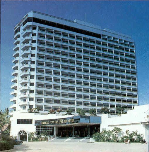 פאטאיה Royal Twins Palace Hotel מראה חיצוני תמונה