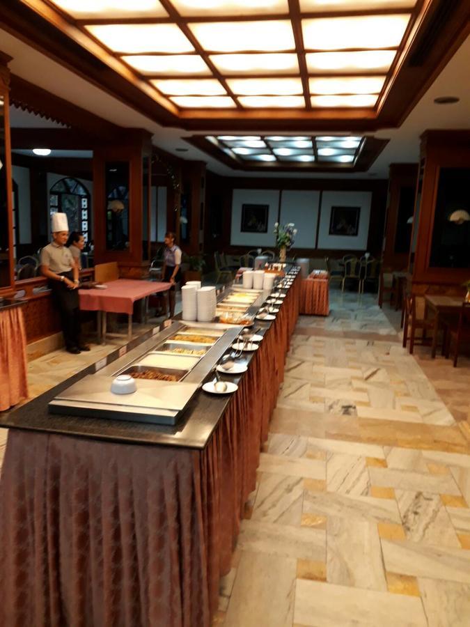 פאטאיה Royal Twins Palace Hotel מראה חיצוני תמונה